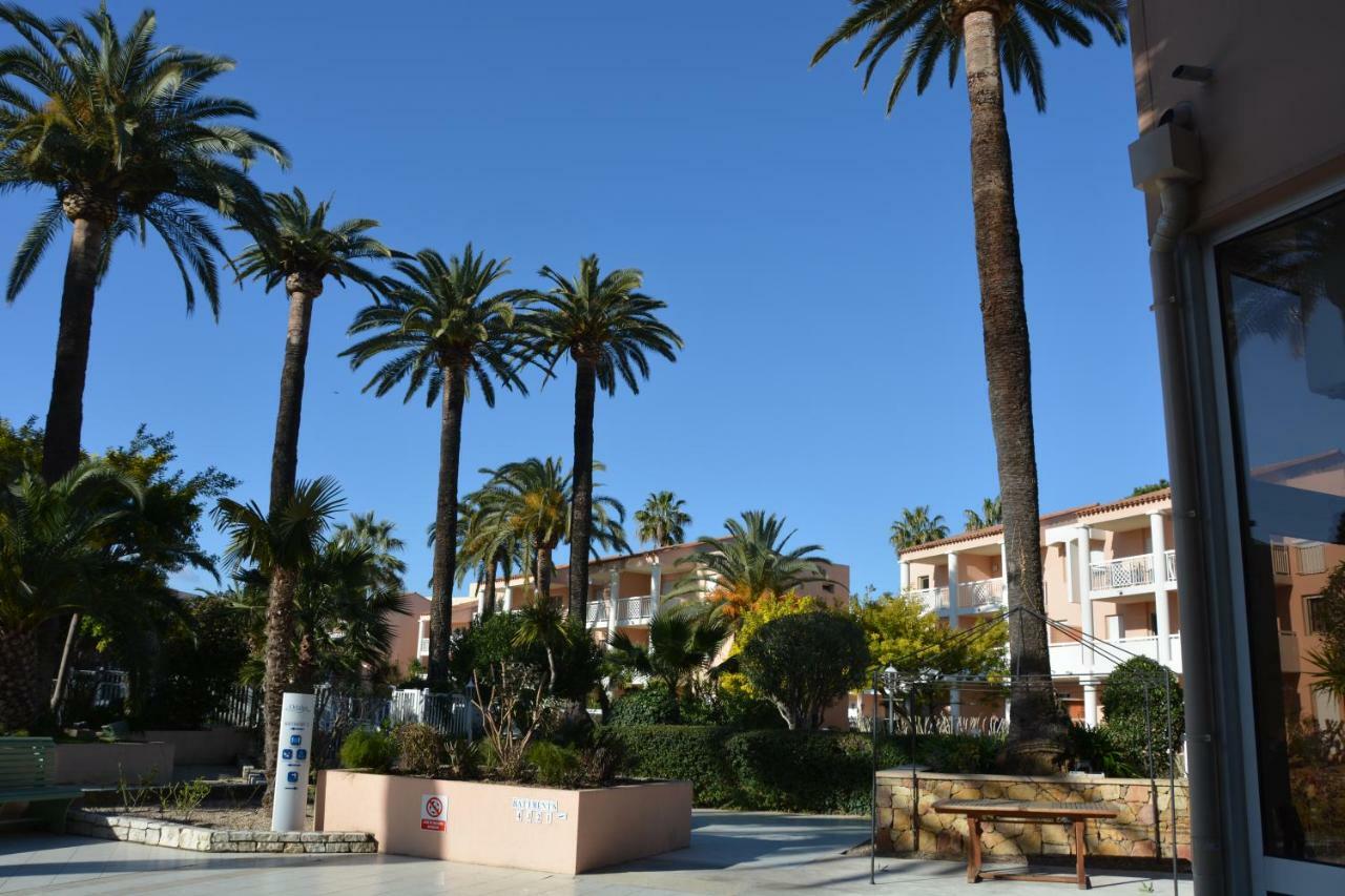 Appartement T2 De Standing Au Pied Des Plages Golfe-Juan Dış mekan fotoğraf
