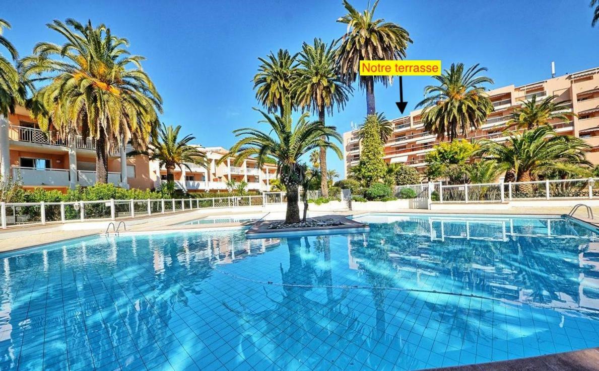 Appartement T2 De Standing Au Pied Des Plages Golfe-Juan Dış mekan fotoğraf